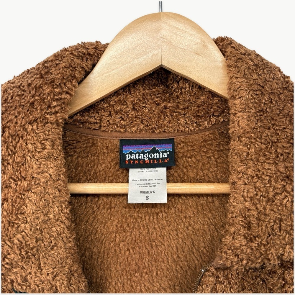 Vintage Patagonia Synchilla Teddy Fleece Jacket Size Small Camel Brown Y2K Cozy - Picture 4 of 10